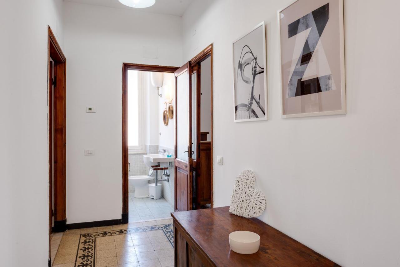 Piazza Concordia Apartment With Balcony La Spezia Eksteriør bilde